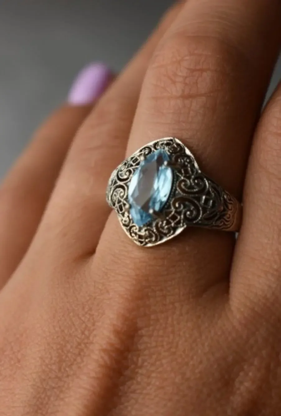 925 Sterling Silver Blue Spinel Openwork Ring Size 8.5